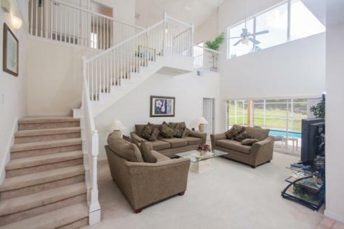 Mike & Christine's West Haven Vacation Home