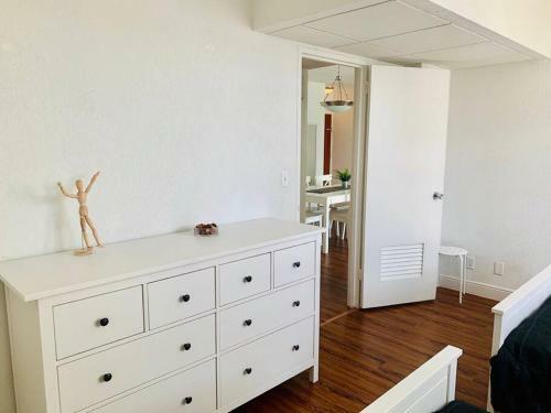 Excellent Beach Front Apartment In The Tides In Hollywood Beach