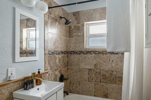 Tidal By Avantstay Gorgeous Home Close To Beaches W Pool