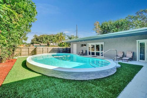 Stylish Hollywood Retreat 5br W Heated Pool