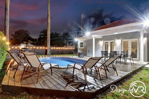 5 Br Newly Renovated With Heated Pool