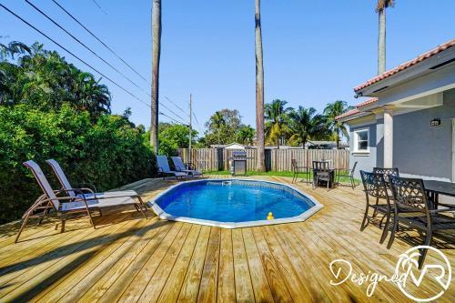 5 Br Newly Renovated With Heated Pool