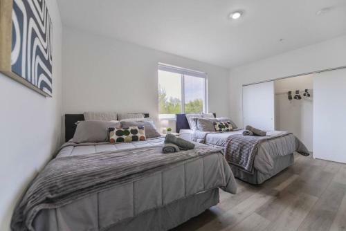 Amazing Townhouse 15 Minutes From The Beach