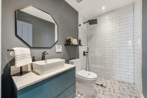 Miami Oasis,heated Pool+5 Bedrooms /14 Guests