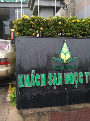 Hotel Ngoc Tung Riverside