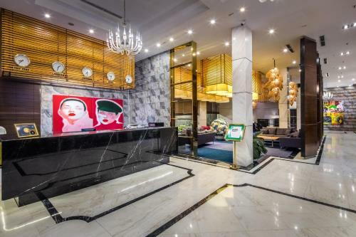 Charm Suite Saigon Hotel