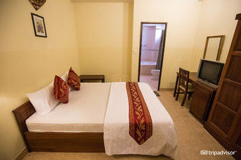 Minh Chau Hotel