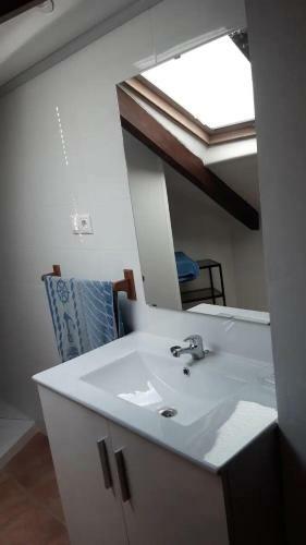 Apartamento Precioso �tico Con Gran Terraza. Ideal Para Parejas