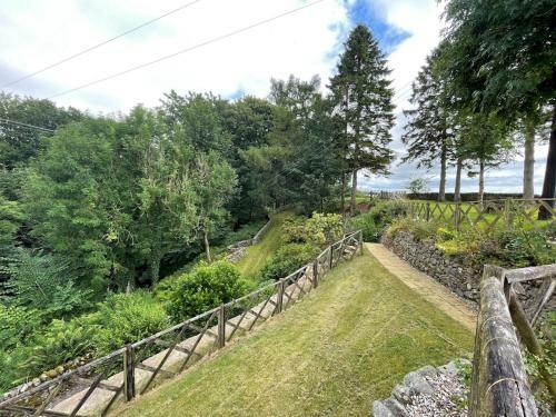 Pass The Keys Beautiful 2br Converted Mill - Idyllic Location
