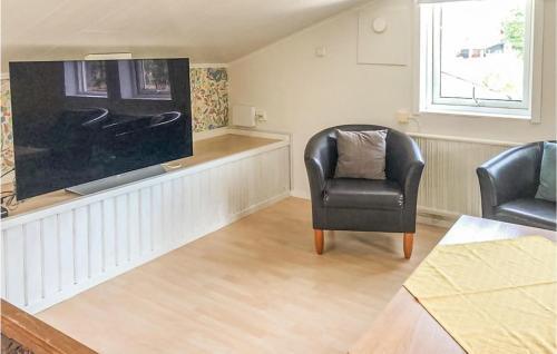 Five-bedroom Holiday Home In Trosa