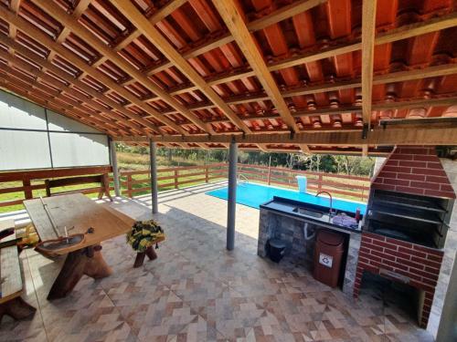 Chal�s Bonsucesso - Piren�polis