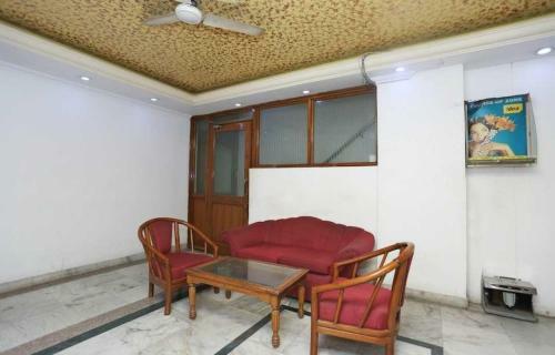 Hotel Oyo 92323 Anandam