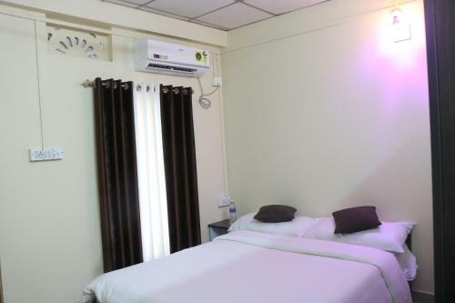 Bed & Breakfast White Pearl Homestay