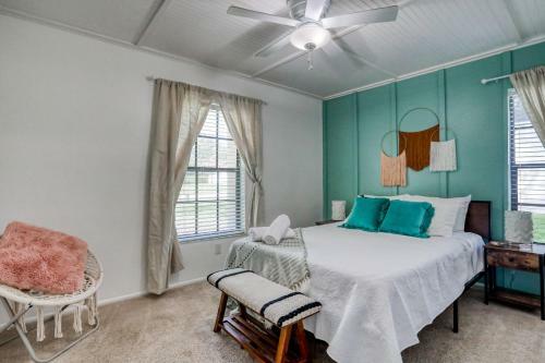 Seafoam Happy Homes