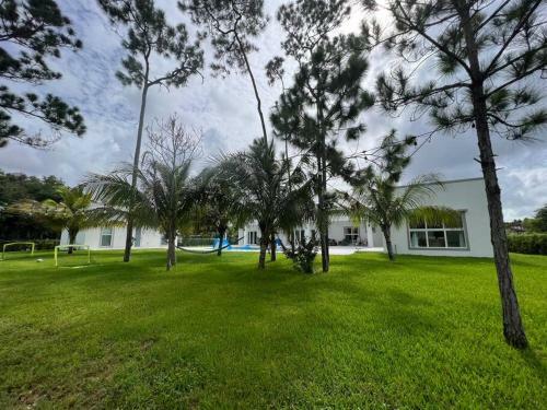 Villa ??? The White House In Miami ??? 1.15acre 4600 Sqft