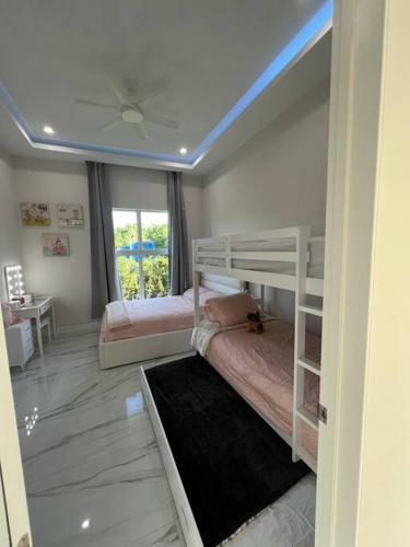 Villa ??? The White House In Miami ??? 1.15acre 4600 Sqft