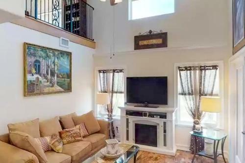 Sunshine House