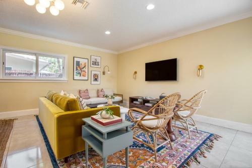 Sunflower By Avantstay Pool, Bbq, Pool Table & Outdoor Dining