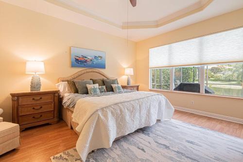 Aviano Dr With Lake View