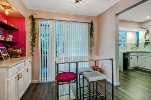 Villa Flamingo House