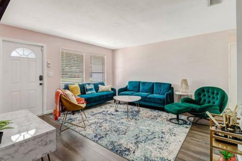 Villa Flamingo House