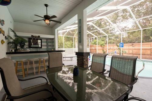 Spacious Home W/ Heated Pool, Game & Bunk Room!