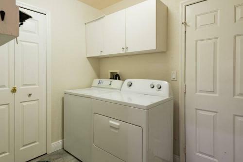 Spacious Home W/ Heated Pool, Game & Bunk Room!
