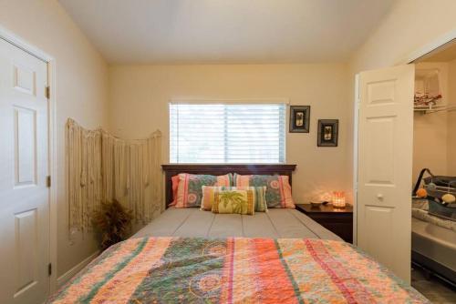 Spacious Home W/ Heated Pool, Game & Bunk Room!