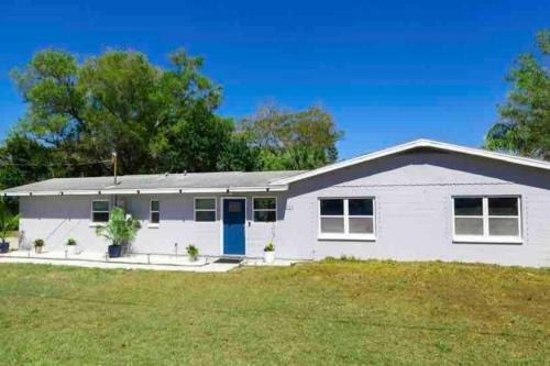 Beachy 3b/2ba Getaway! Minutes To Beaches/downtown