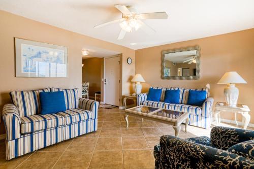 Hotel Bay Oaks 75
