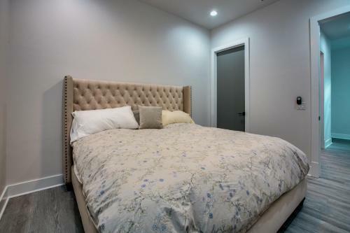 Brand New Luxurious Home