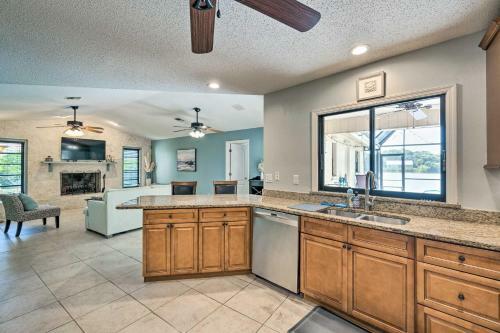 Lakeside Venice Home With Private Pool And Patio!