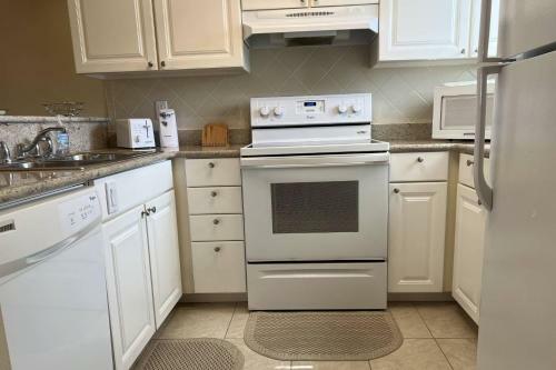 Saddlebrook Lakeside Village Retreat