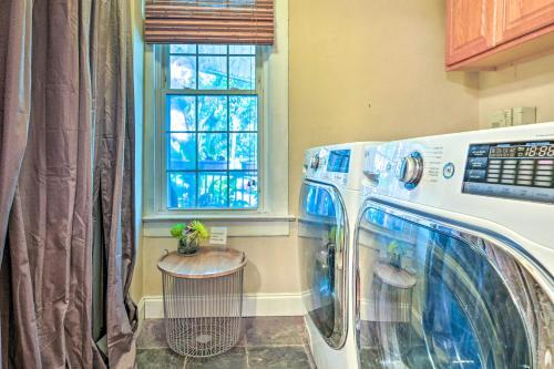 Elegant And Bright Tampa Home 1 Mi To Downtown