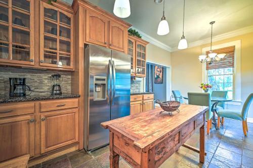 Elegant And Bright Tampa Home 1 Mi To Downtown