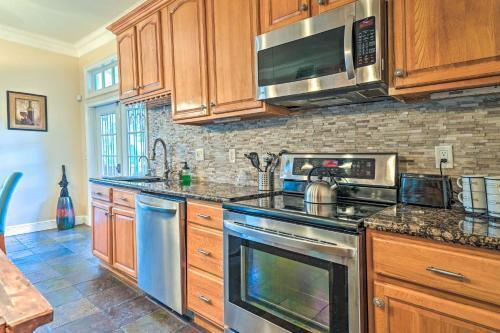 Elegant And Bright Tampa Home 1 Mi To Downtown