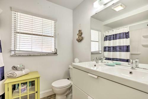 St Augustine Escape With Spacious Yard And Grill