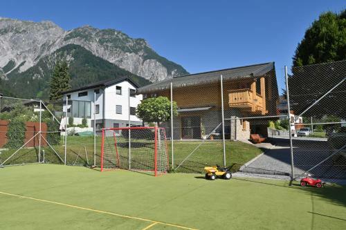Garten Chalet Hotel Die-montafonerin