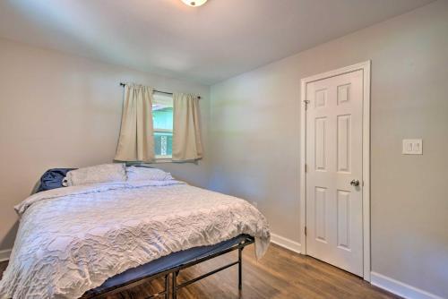 Renovated Atlanta Home About 5 Mi To Downtown!