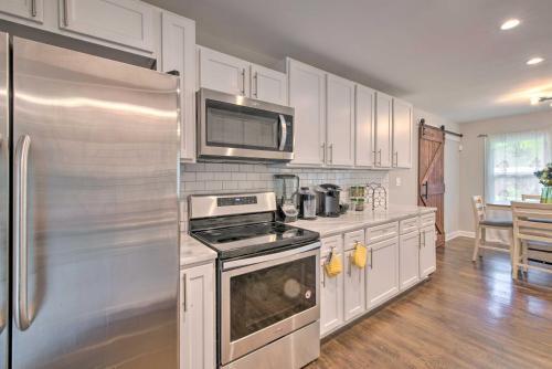 Renovated Atlanta Home About 5 Mi To Downtown!