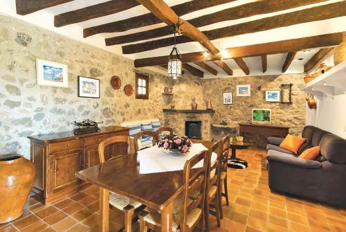 Villa Piedra