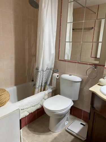 Apart. Con Piscina Y Parkingincluido.