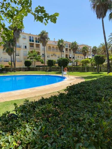 Apart. Con Piscina Y Parkingincluido.