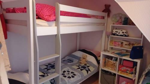 Maison De Vacances � 400m De La Plage De Sainte-c�cile