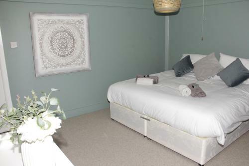 The Coign - Period House Close To Frinton Beach