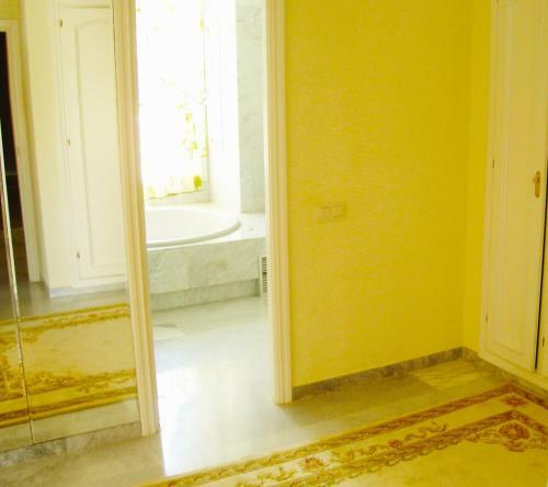 Apartamento Beautiful, Bright And Spacious Duplex In Marbella