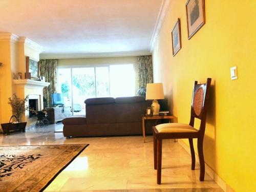Apartamento Beautiful, Bright And Spacious Duplex In Marbella