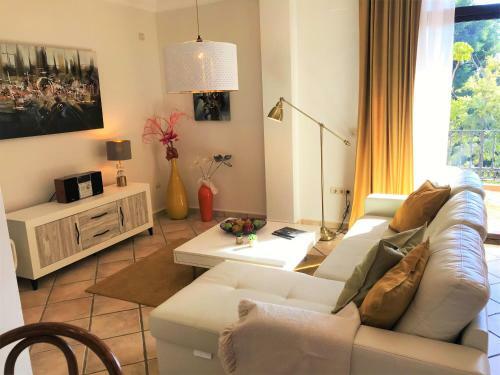 Apartments El Paraiso Beach