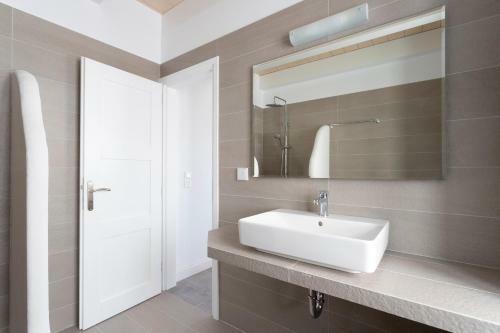 Raise Spetses Villa Yasemi