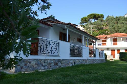 Sofia S Drossia Studios And Apartment